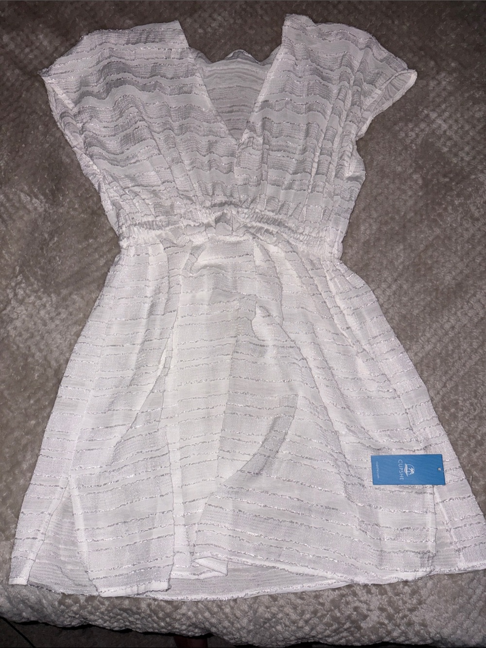 NEW White V-Neck Women’s Swim Cover-Up Dress s/m - Picture 6 of 8